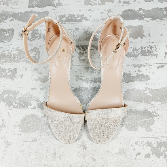 New Bandolino Armory 3 Silver Open Toe Ankle Strap Heeled Sandals C501 - Picture 9 of 12